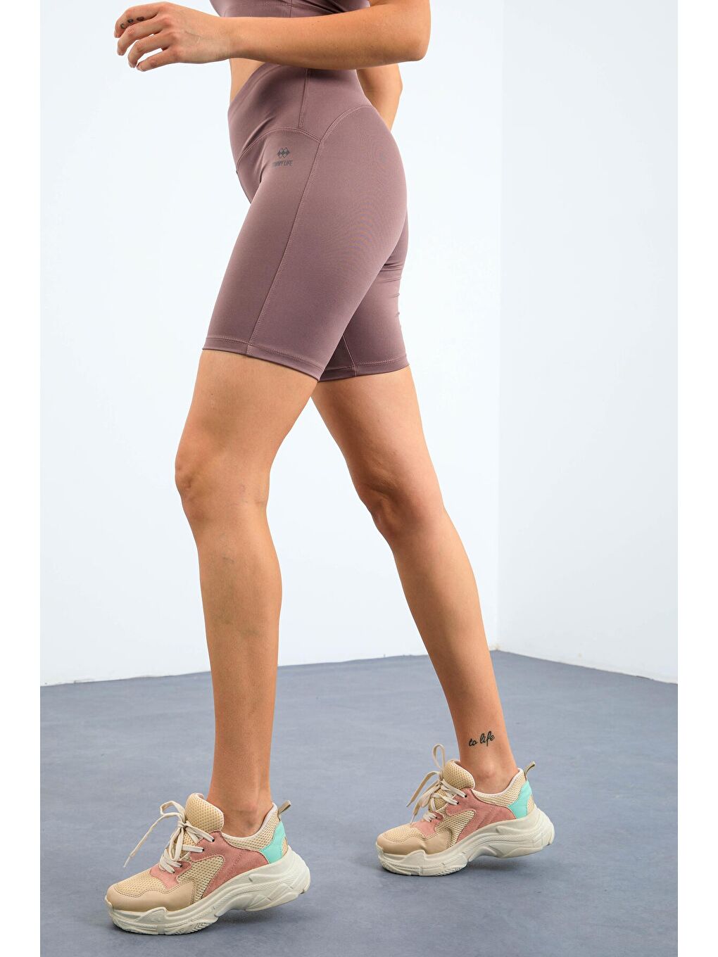 Pembe Gül Kurusu Yüksek Bel Toparlayıcı Dar Kalıp Crop Biker Kadın Tayt Takım - 95302-2