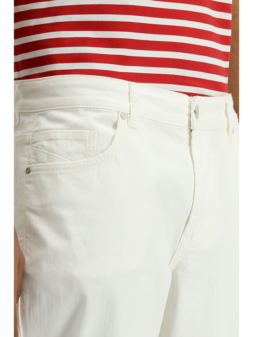 Beyaz Regular Fit Elastanlı Denim Pantolon-6