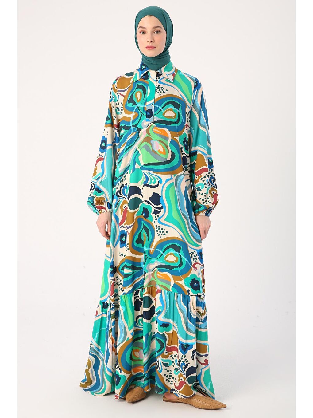 Bej-Lacivert Yarım Patlı Gömlek Yakalı Desenli Viskon Elbise-1