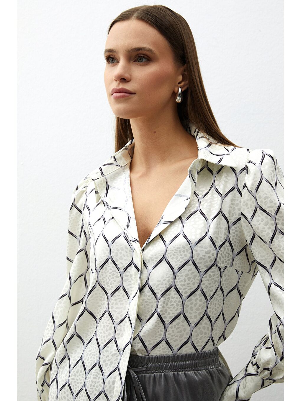 Saten Desenli Gömlek - Siyah-2
