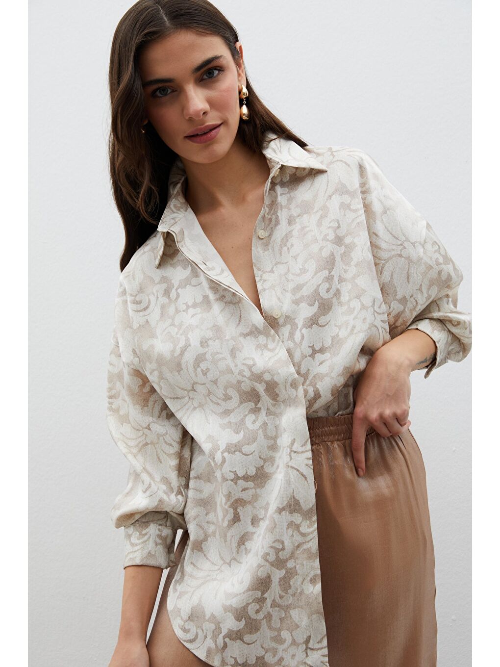 Bej Desenli Uzun Gömlek - Taş-3