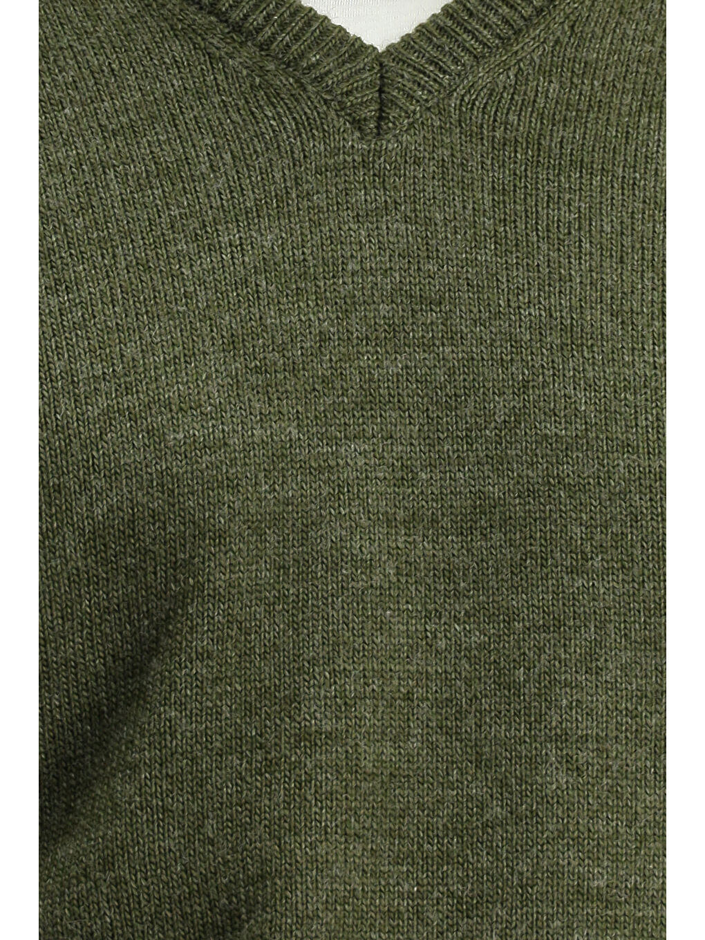 Haki V Yaka Regular Fit Triko Büyük Beden Kazak-5