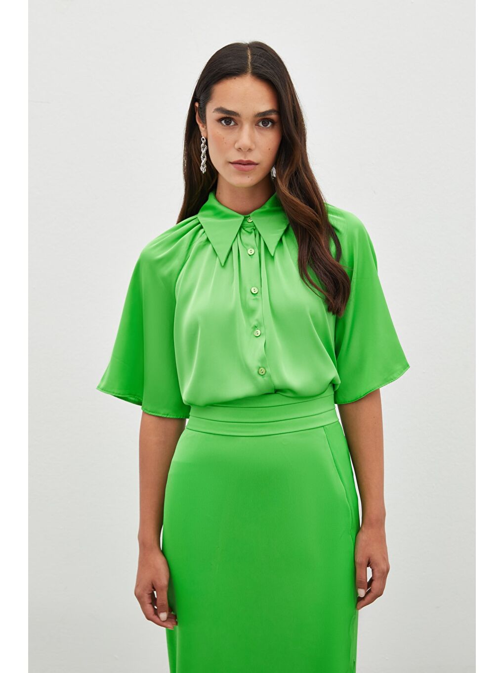 Geniş Kısa Kol Gömlek - Açık Yeşil-1