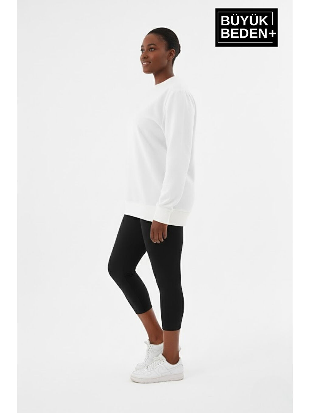 Ekru Kadın Büyük Beden Bisiklet Yaka Kollar ve Etek Ribanalı İnce Sweatshirt SPR26BSWK956-1