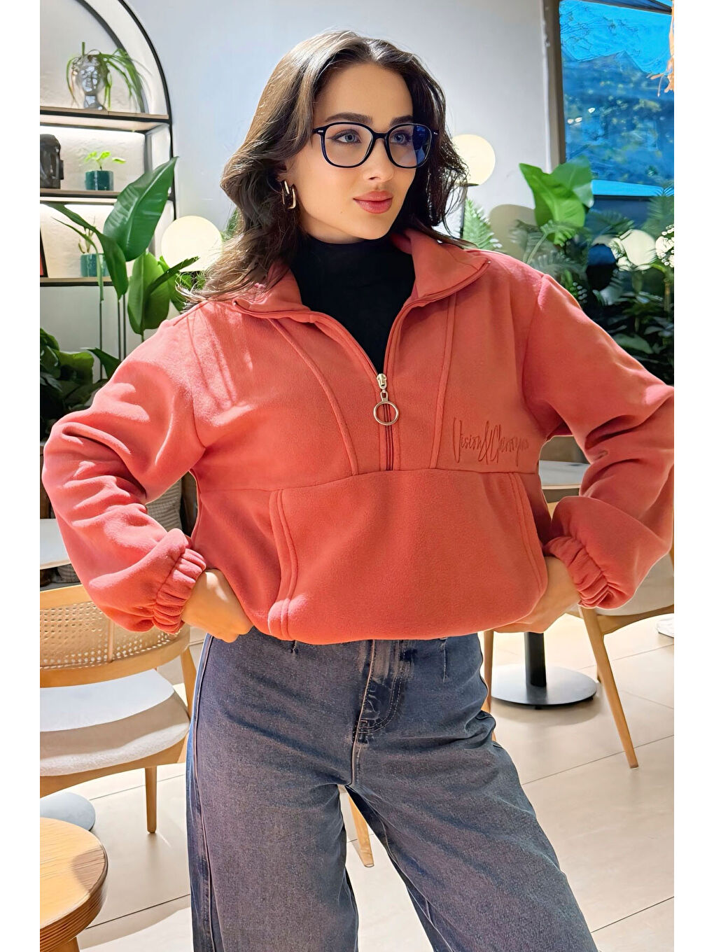 Pembe Yaban Gülü Yarım Fermuar Etek Ucu Büzgülü Kadın Polar Oversize Sweatshirt - 97171