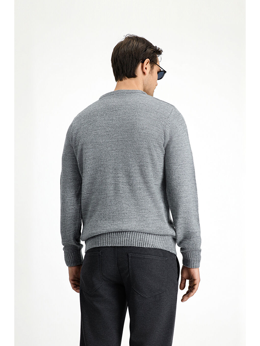 Gri V Yaka Regular Fit Triko Büyük Beden Kazak-4