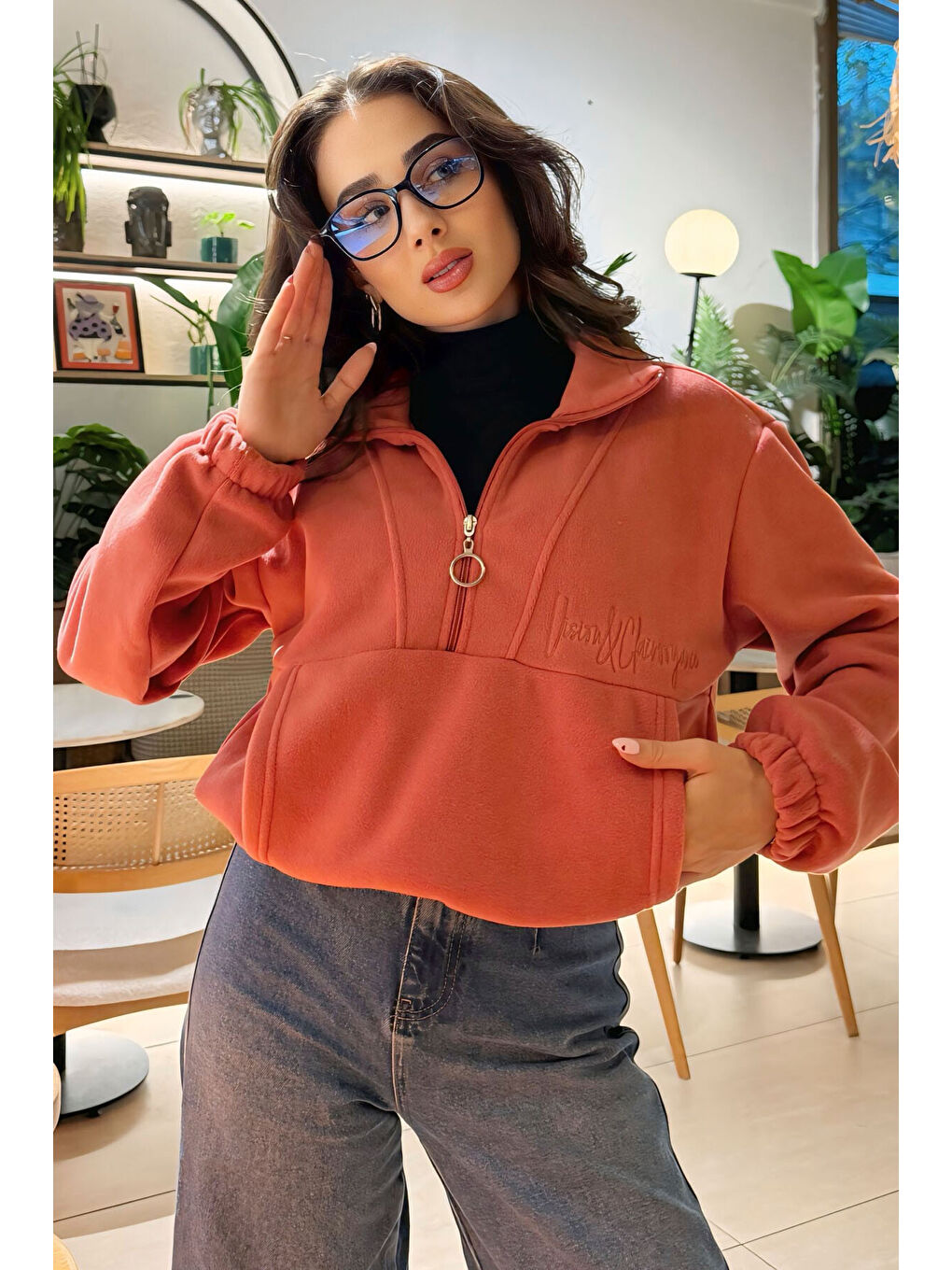 Pembe Yaban Gülü Yarım Fermuar Etek Ucu Büzgülü Kadın Polar Oversize Sweatshirt - 97171-3