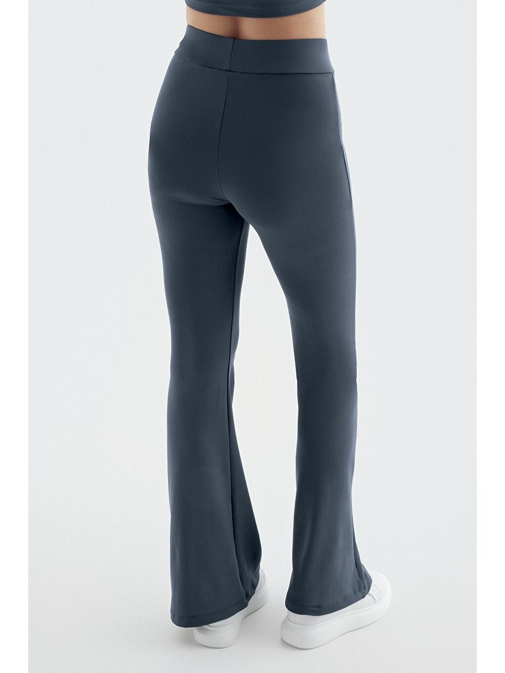 Antrasit İspanyol Paça Yüksek Bel Esnek Toparlayıcı Tayt T16-2