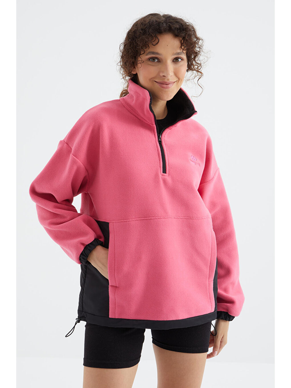 Şeker Pembe Yarım Fermuar Etek Ucu Büzgülü Dik Yaka  Oversize Kadın Polar Sweatshirt - 97236