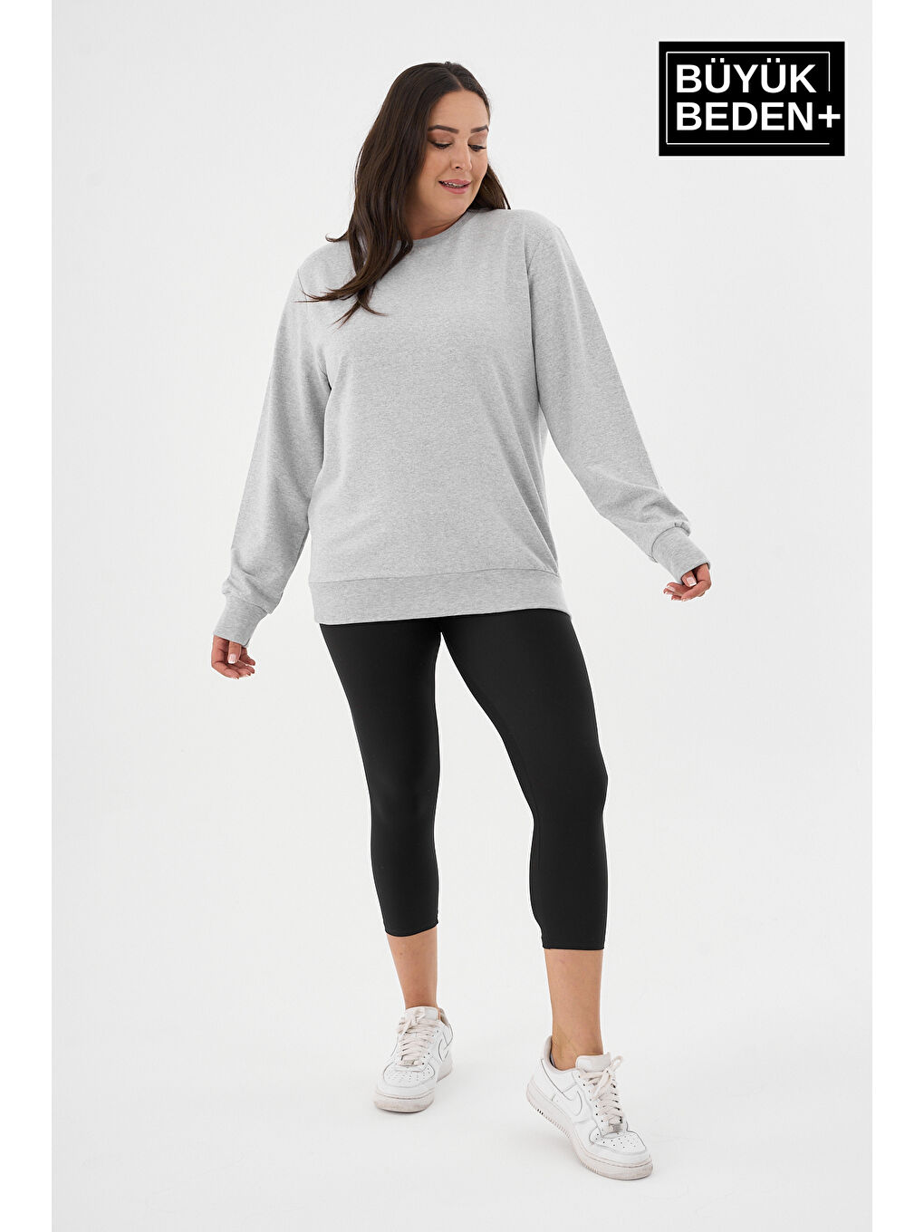 Gri Kadın Büyük Beden Bisiklet Yaka İnce Sweatshirt SPR24BSWK56-1