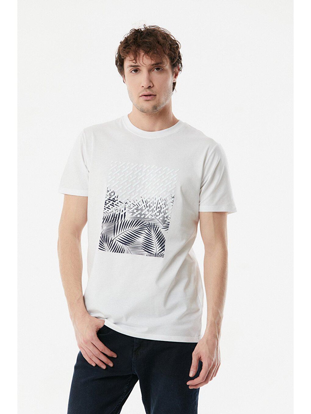 Ekru Baskılı Bisiklet Yaka Tişört