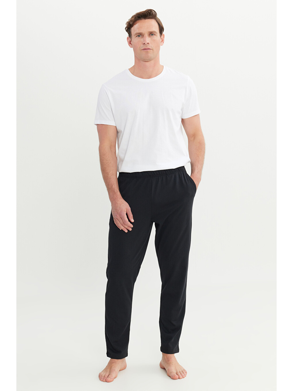 Erkek Siyah Pamuklu Standart Fit Normal Kesim Beli Lastikli Cepli Pijama Altı-1