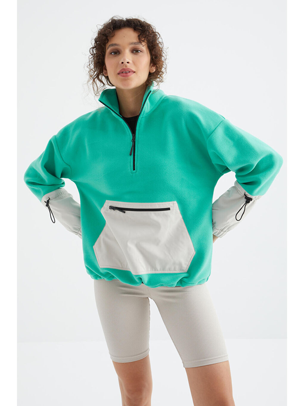 Turkuaz Deniz Yeşili Etek Ucu Büzgülü Yarım Fermuarlı Oversize Kadın Polar Sweatshirt - 97238-2