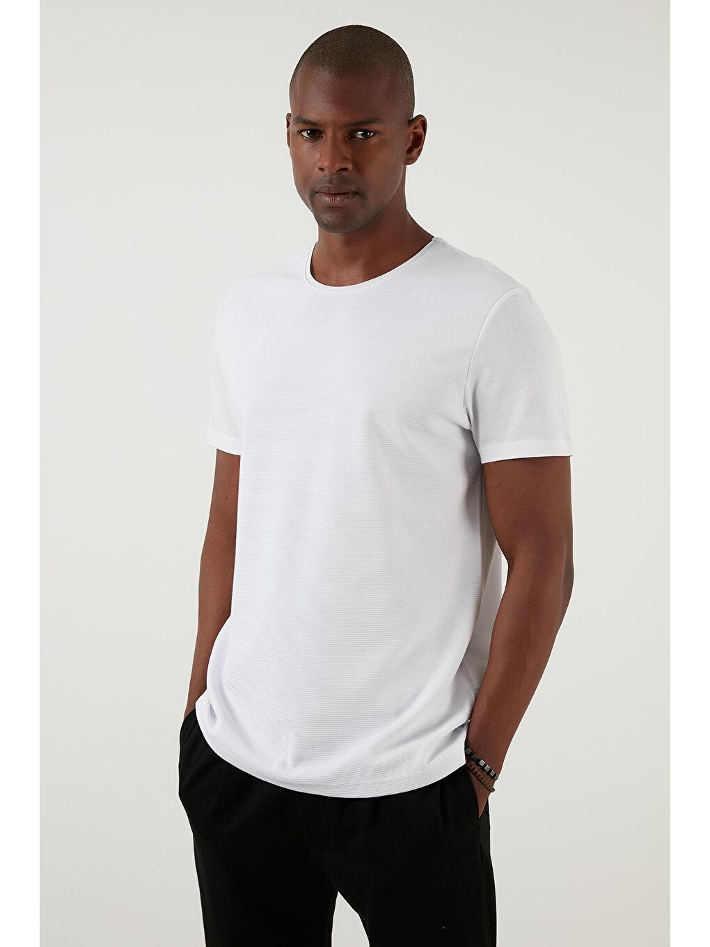 Beyaz Regular Fit Bisiklet Yaka Pamuklu Tişört 59023221-2