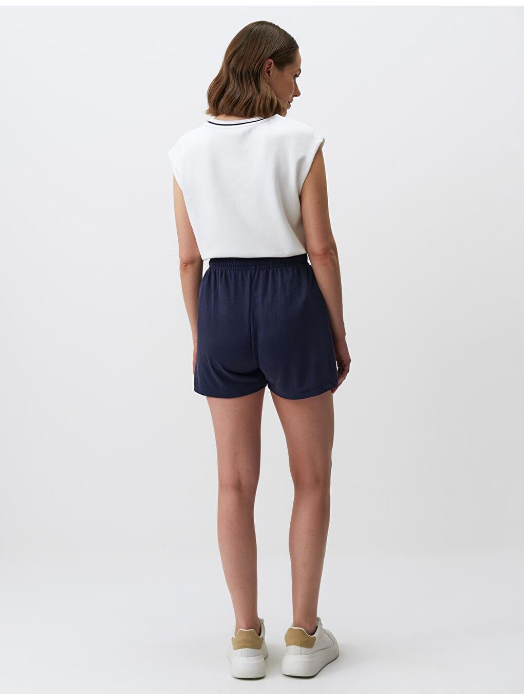 Lacivert Belden Bağlamalı Bol Kesim Normal Bel Şort-5