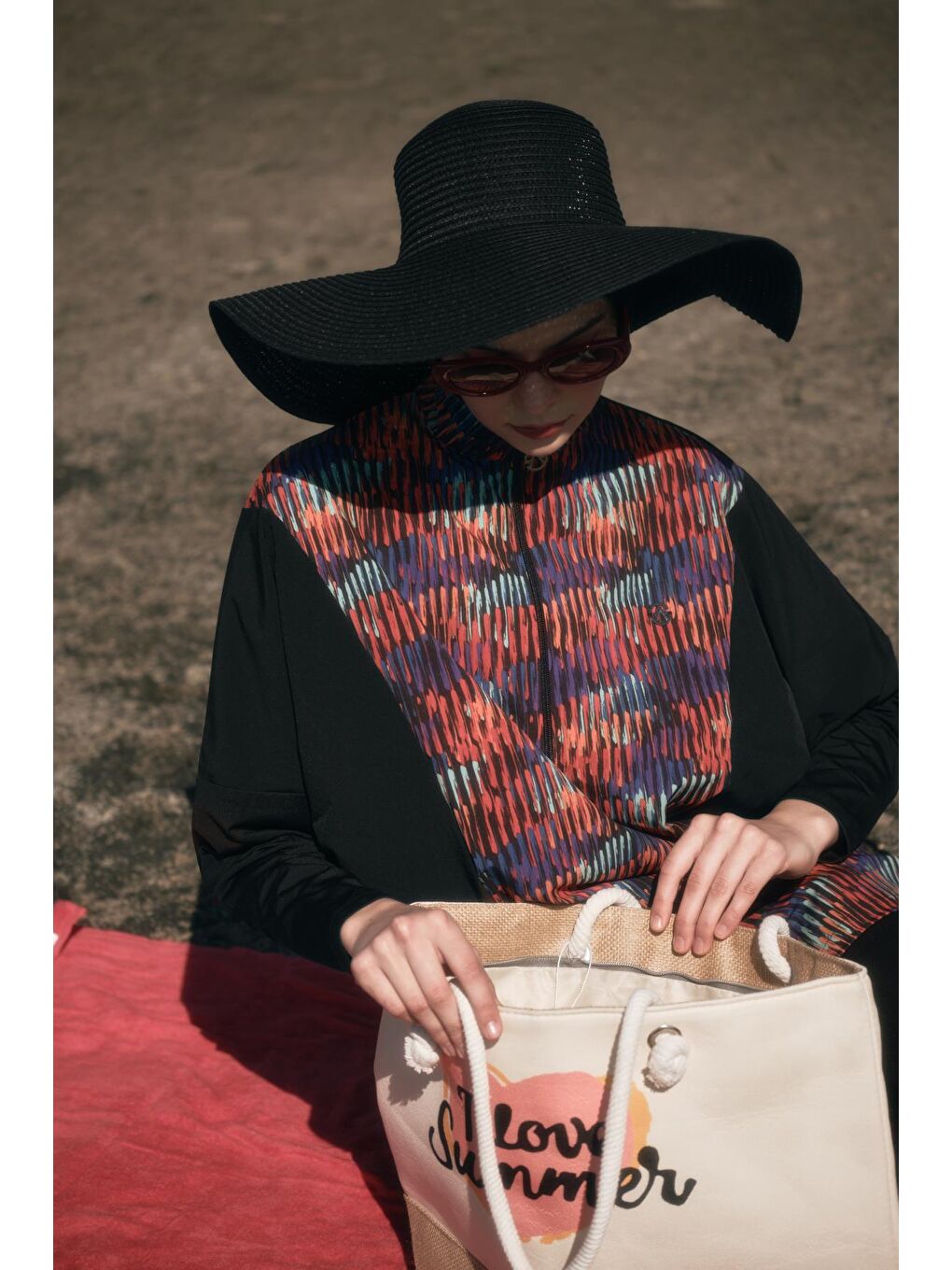 Desenli Rahat Kesim 4'Lü Tesettür Mayo 6052 Siyah-2