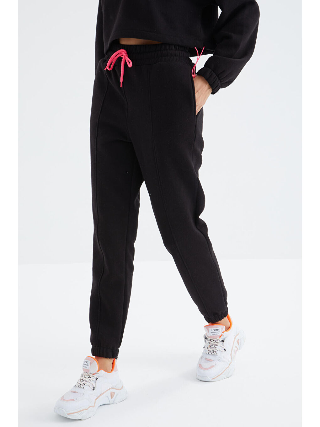 Siyah Düşük Omuzlu Beli Büzgülü Yarım Boy Fermuarlı Oversıze Kadın Eşofman Takım - 95321-3