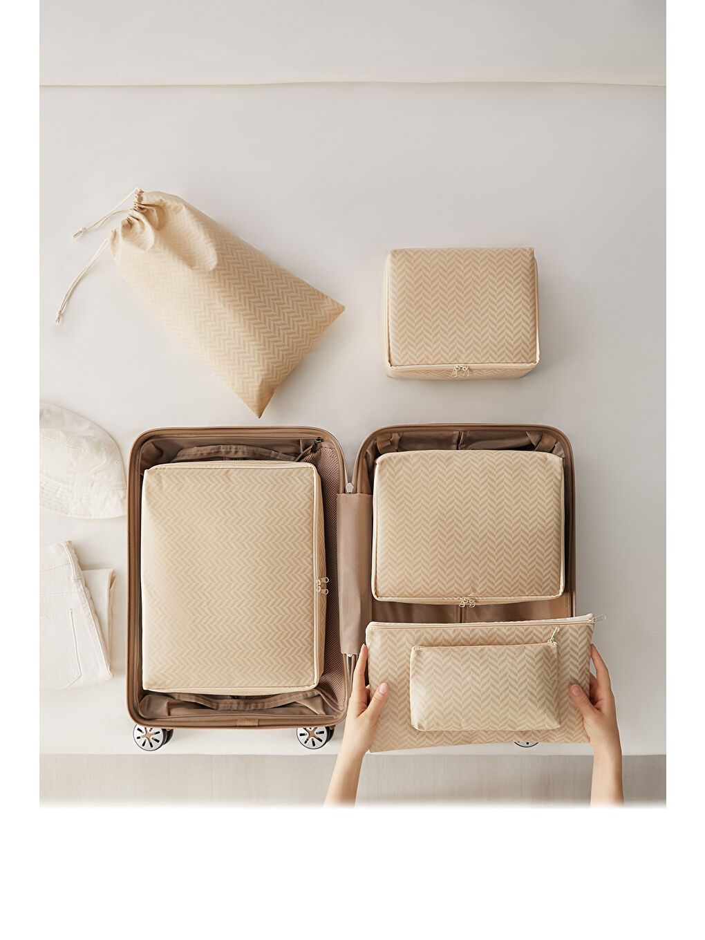 6'lı Bej Balıksırtı Bavul İçi Düzenleyici Set-1