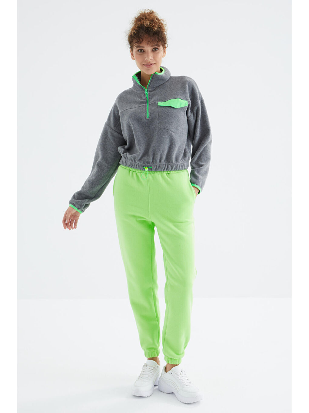 Fıstık Yeşil Yüksek Bel Rahat Form Basic Jogger Kadın Eşofman Alt - 94624-4