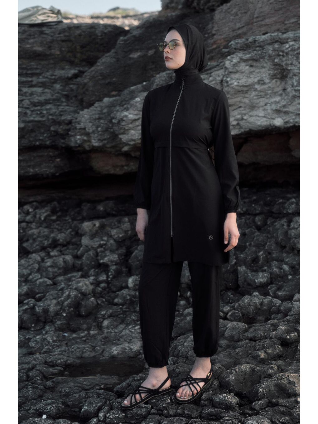 Uzun Tunikli 4'Lü Düz Tesettür Mayo 6056 Siyah