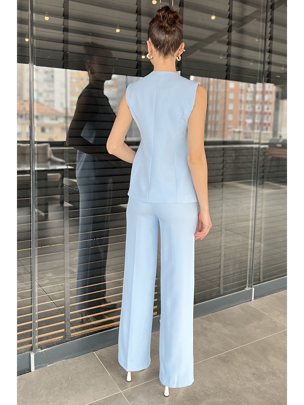 Mavi Düğme Detaylı Yelek Pantolon İkili Takım-2