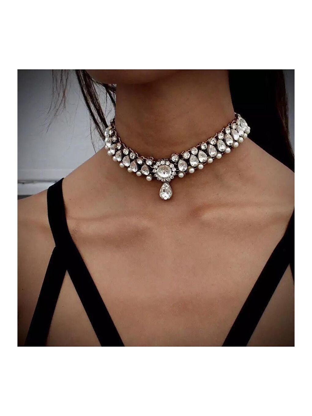 Pelin Aksesuar Karışık Taşlı İncili Choker Kolye