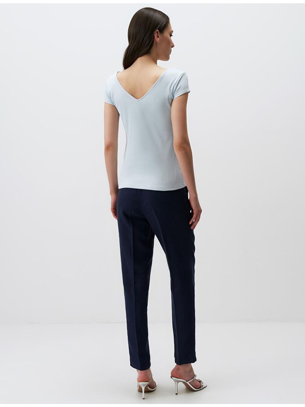 Bebek Mavisi Dar Kesim Kısa Kollu U Yaka Basic Bluz-5