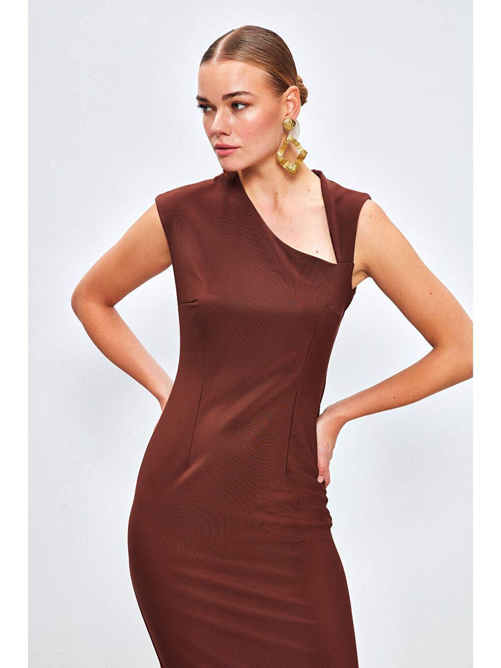 Kahverengi Asimetrik Midi Boy Elbise - Kahve-3