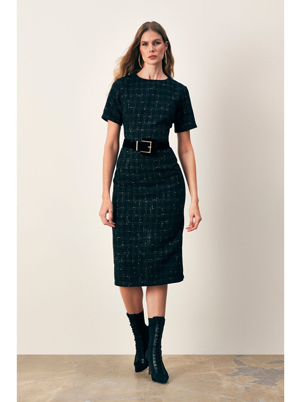 Simli Kısa Kol Elbise - Siyah-1