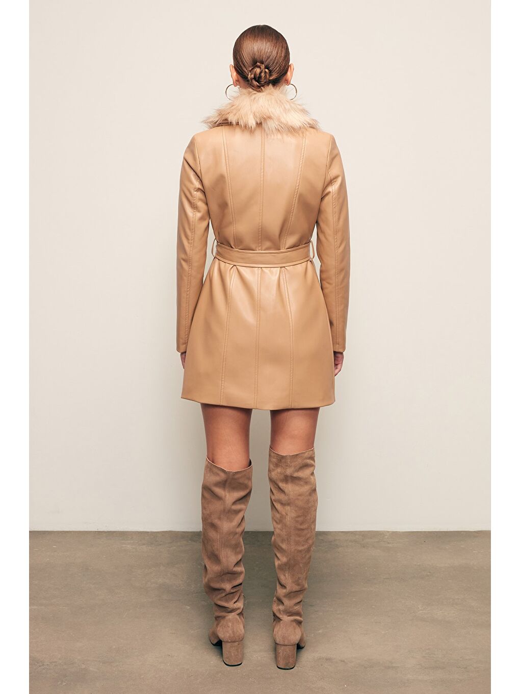 Kürk Detaylı Deri Ceket - Bej-3