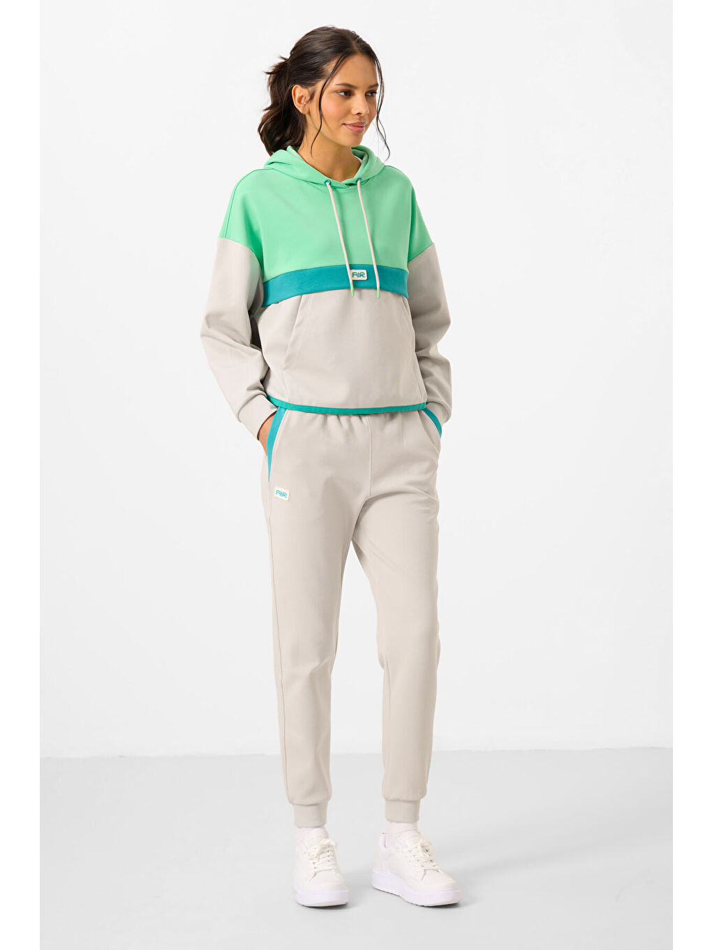 Bej Taş Kapüşonlu Renk Bloklu Kadın Eşofman Takım - 95327-1