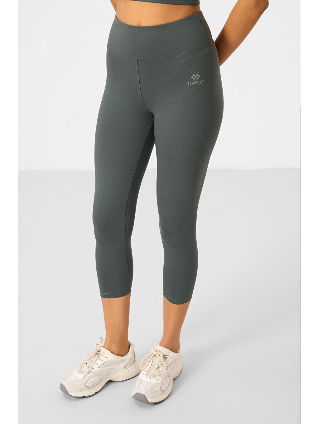 Yeşil Çağla Yüksek Bel Kapri-Crop Tişört Slim Fit Kadın Tayt Takım - 95285-3