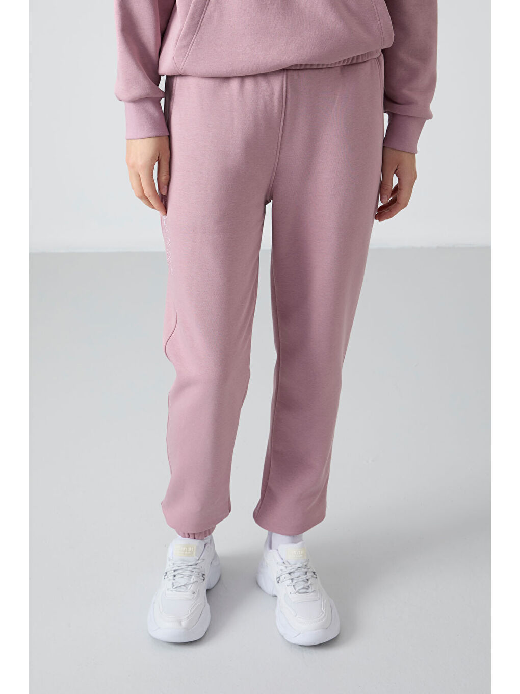 Pembe Gül Kurusu Kapüşonlu Kanguru Cep Oversize Lastik Paça Kadın Eşofman Takımı - 95288-3