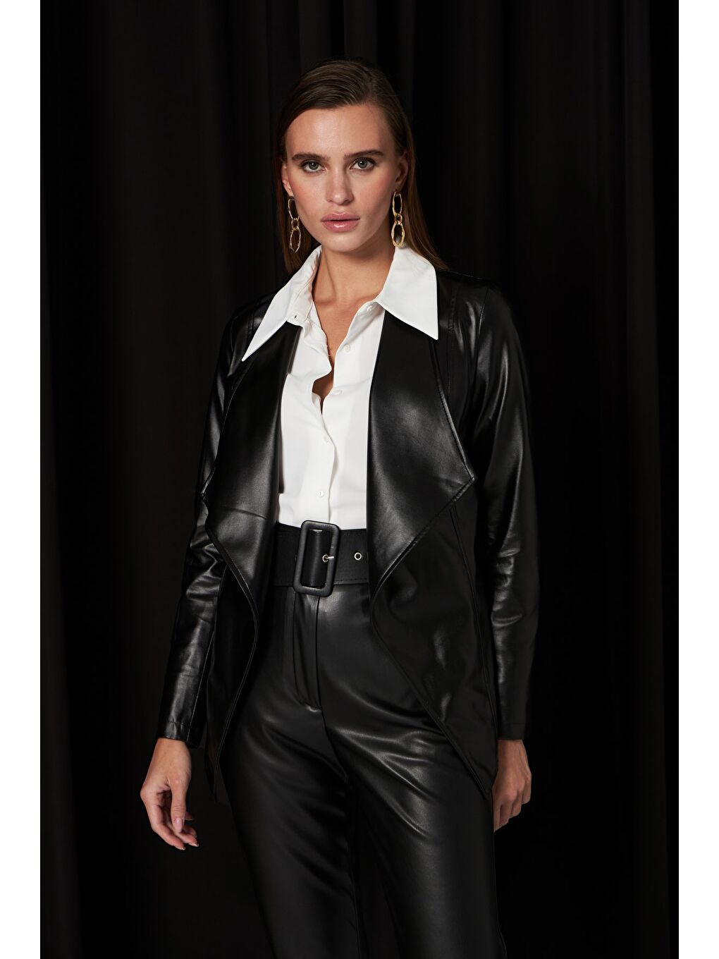 Geniş Yaka Deri Ceket - Siyah-1