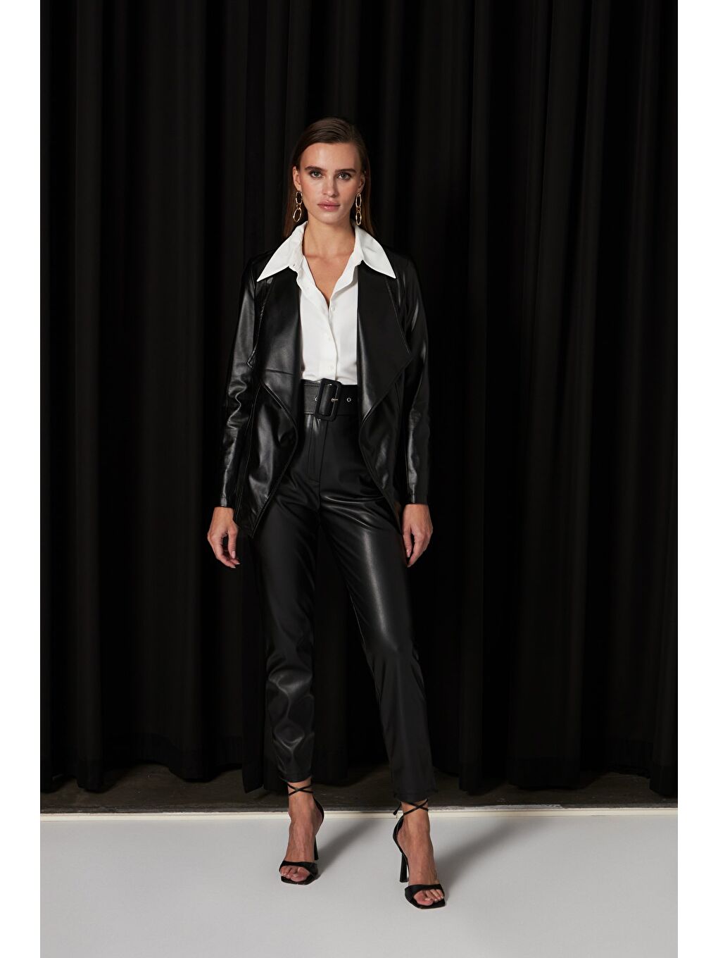 Geniş Yaka Deri Ceket - Siyah-4