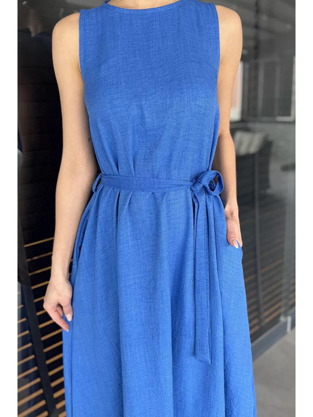 Mavi Kadın Bisiklet Yaka Cep Detaylı Bel Kuşaklı Uzun Elbise-10