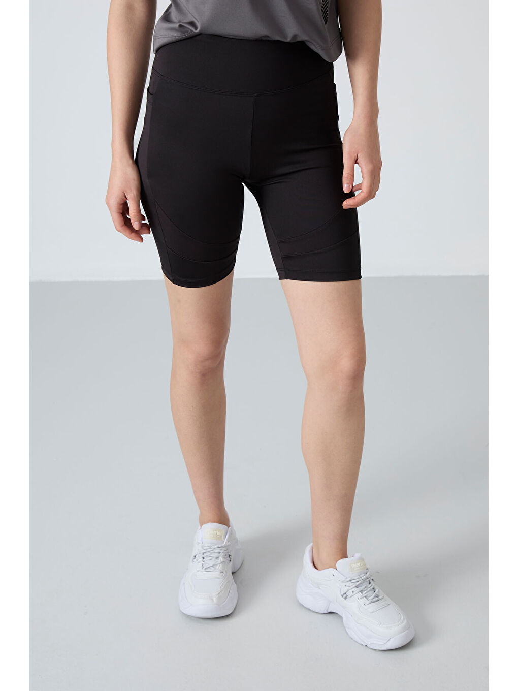 Siyah Esnek Performans Kadın Biker Tayt - 91012-4