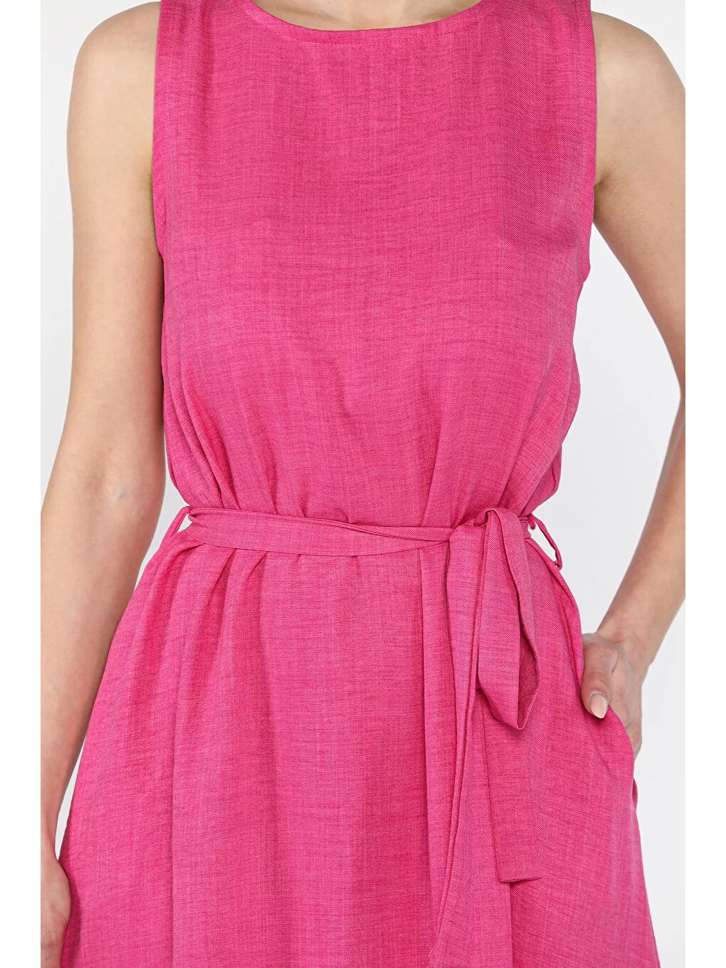 Fuşya Kadın Bisiklet Yaka Cep Detaylı Bel Kuşaklı Uzun Elbise-11