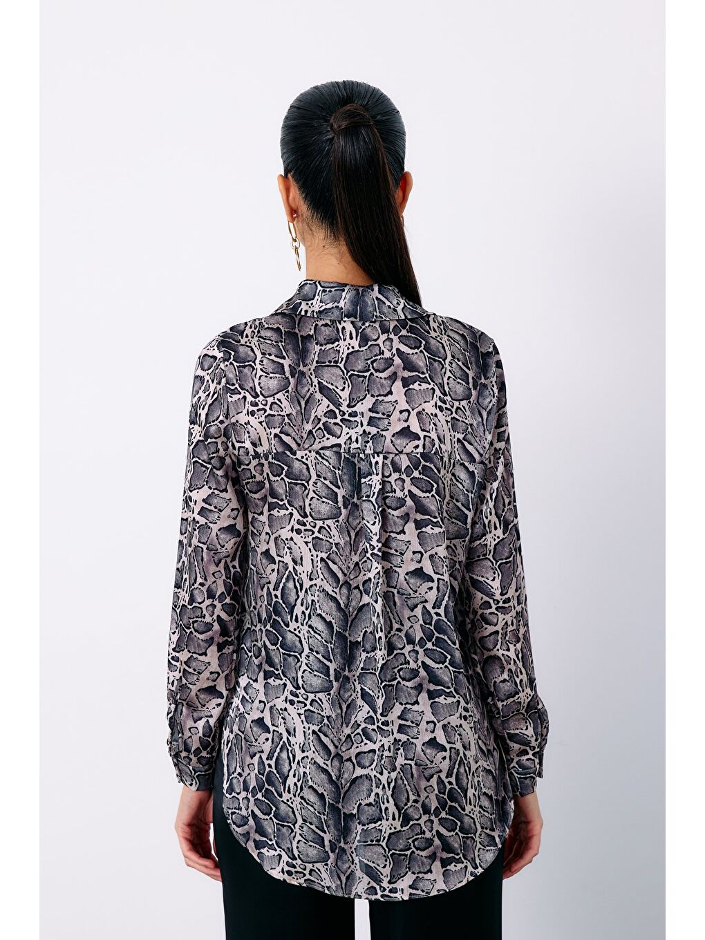 Leopar Desenli Klasik Gömlek - Gri-4
