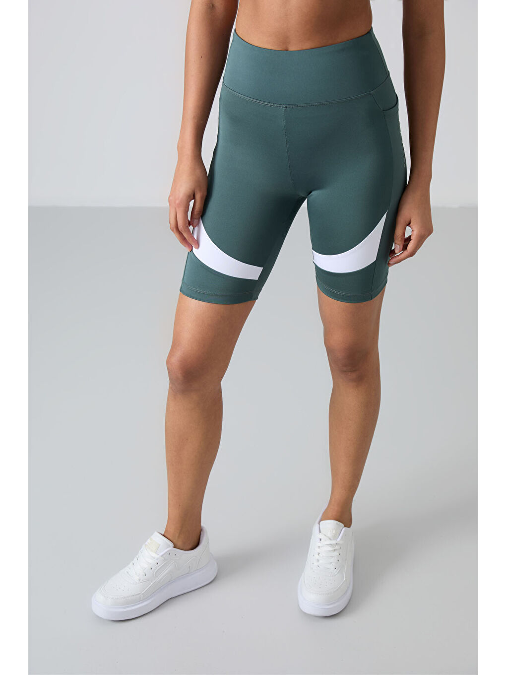 Yeşil Esnek Performans Kadın Biker Tayt - 91012-2