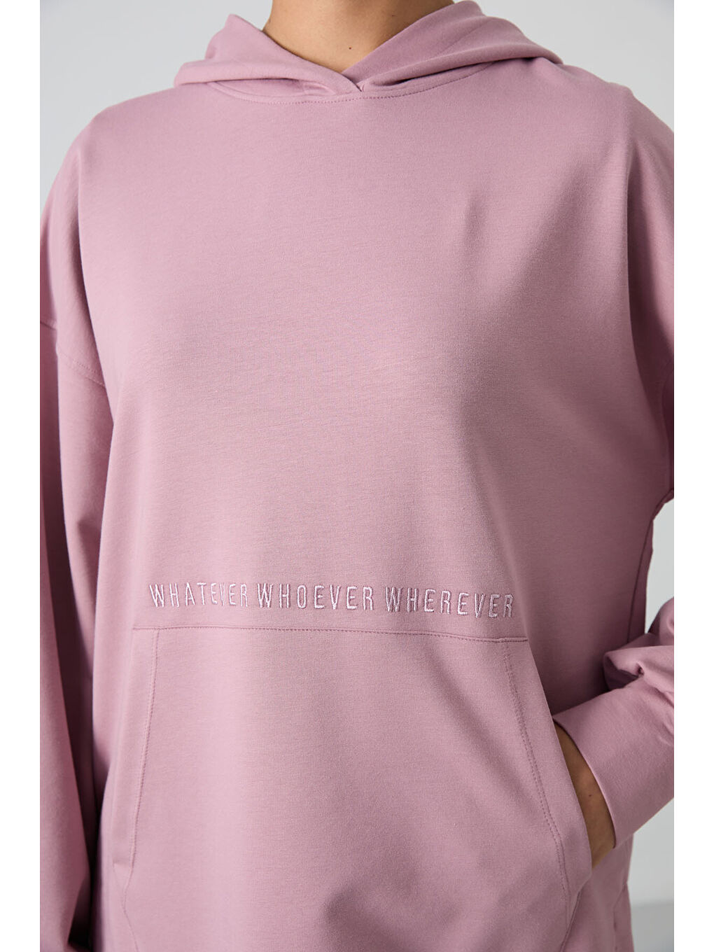Pembe Gül Kurusu Balon Kol Yazı Nakışlı Kadın Oversize Tunik Sweatshirt - 97163-2