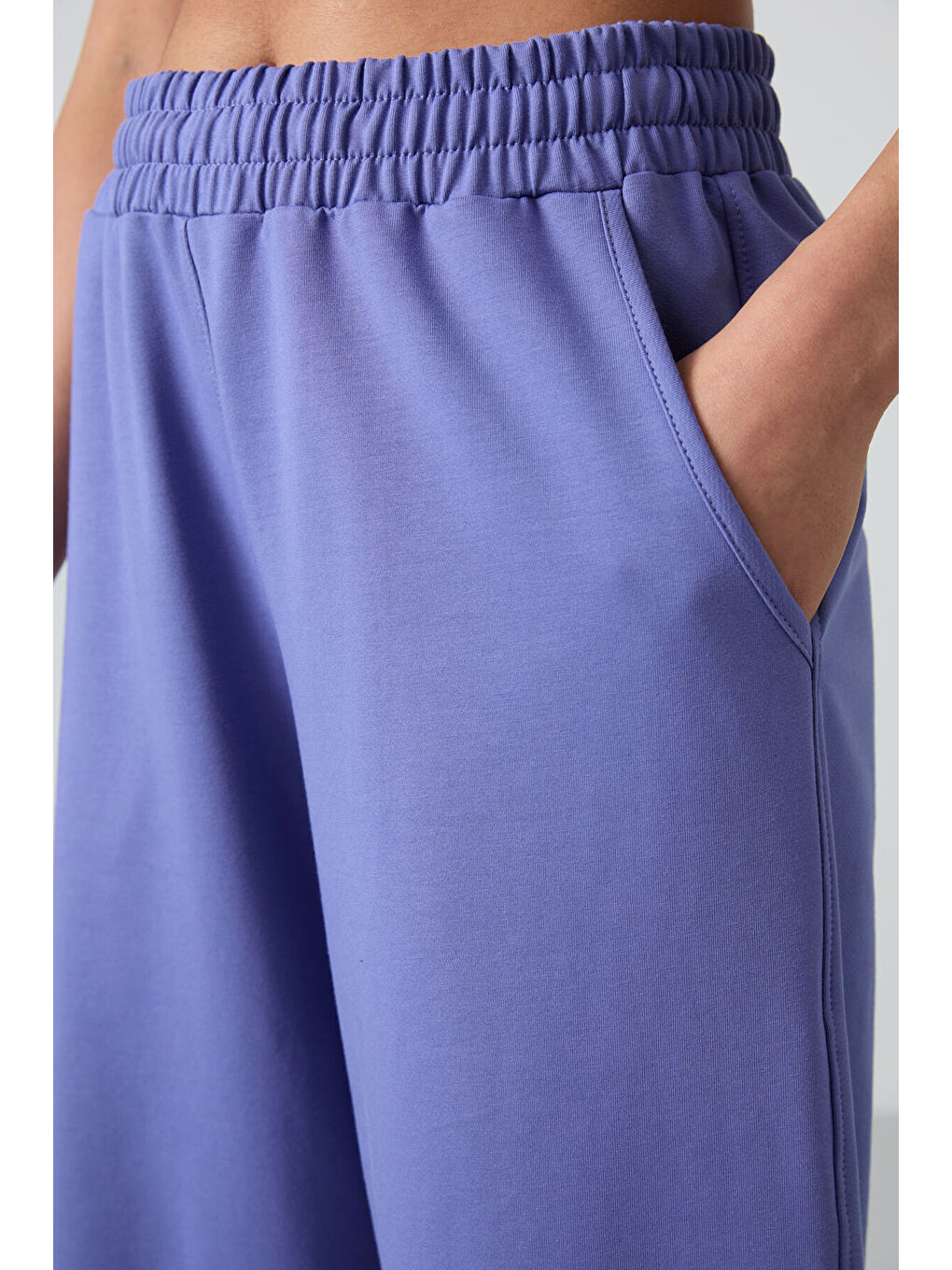 Mor Eflatun Yüksek Bel Cepli Rahat Form Geniş Paça Kadın Eşofman Alt - 94567-2