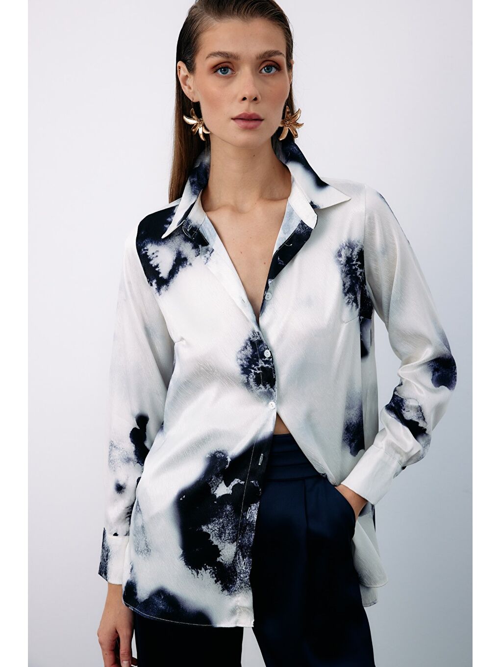 Desenli Geniş Klasik Gömlek - Lacivert-1