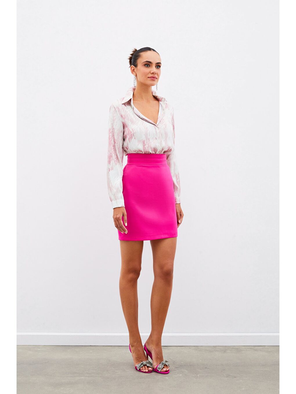 Pembe Desenli Düz Gömlek - Pudra-6