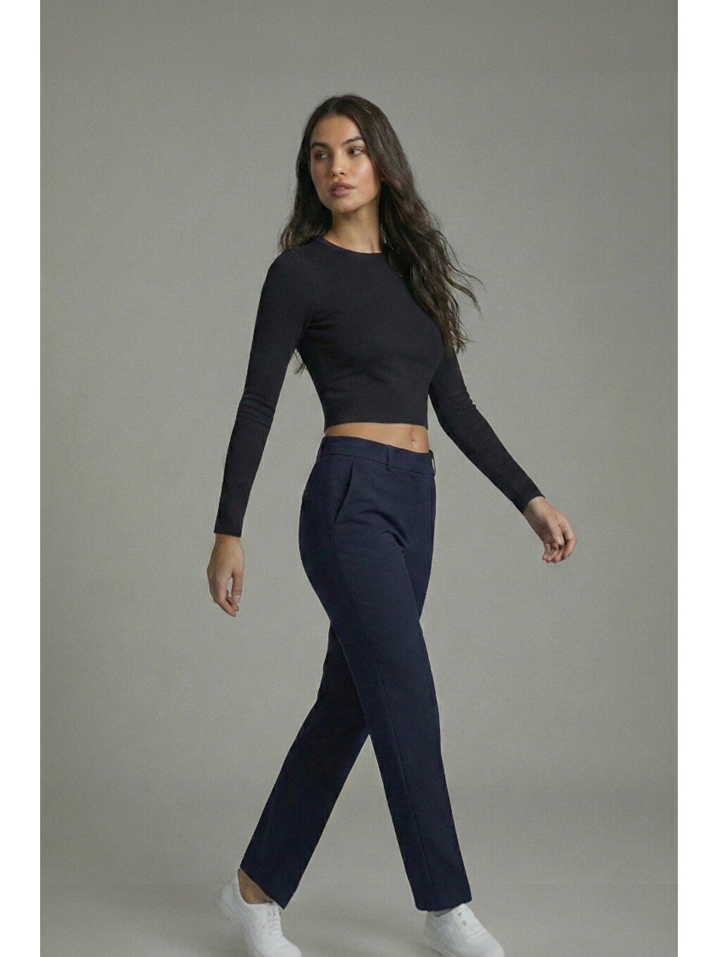 Siyah Premium Yumuşak Dokulu Esnek Örme Bisiklet Yaka Crop Bluz-3