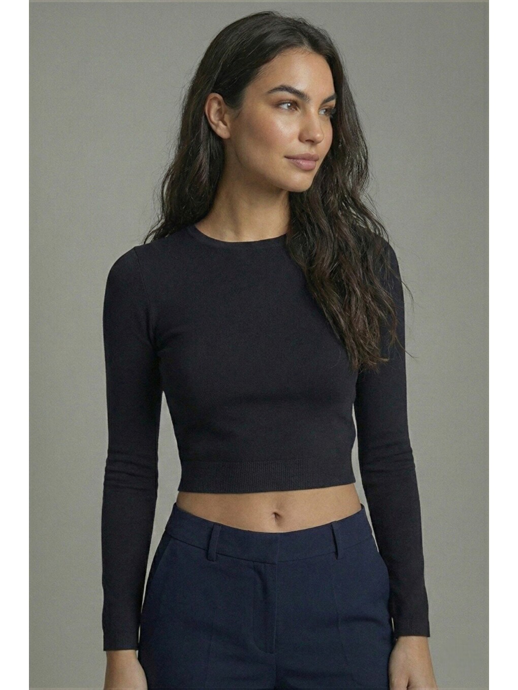 Siyah Premium Yumuşak Dokulu Esnek Örme Bisiklet Yaka Crop Bluz-4