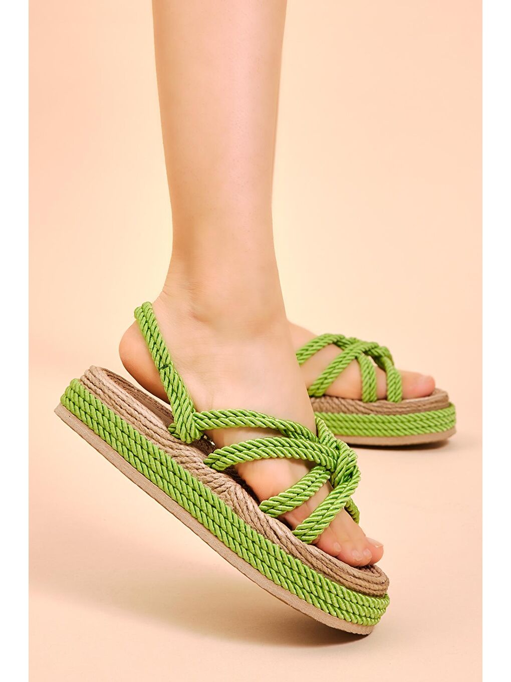 Kadın Yeşil Rahat Kalıp Çapraz Bantlı Yüksek Taban Halat Terlik