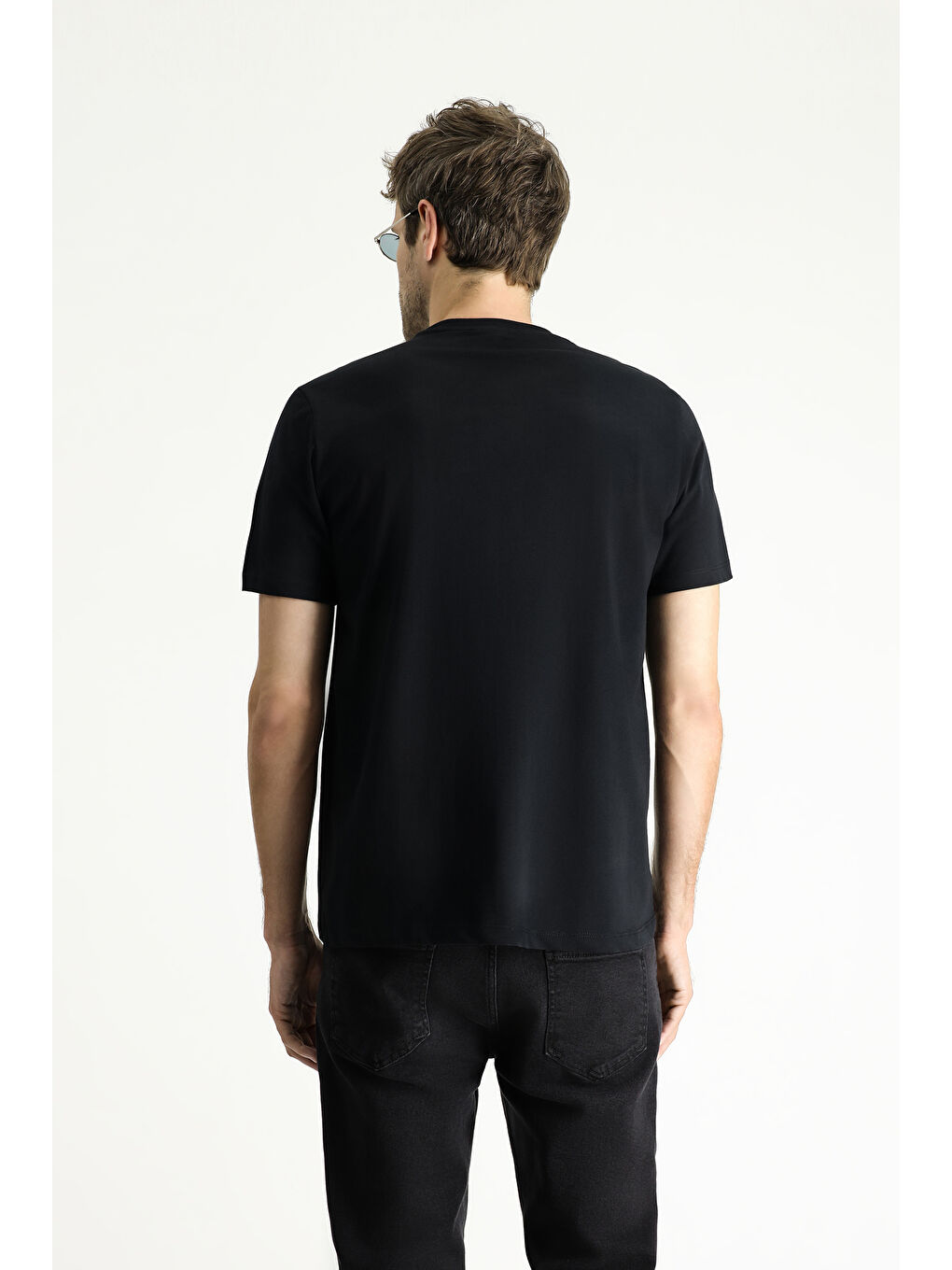 Siyah Bisiklet Yaka Regular Fit Süprem Pamuk %100 Pamuk Tişört-3