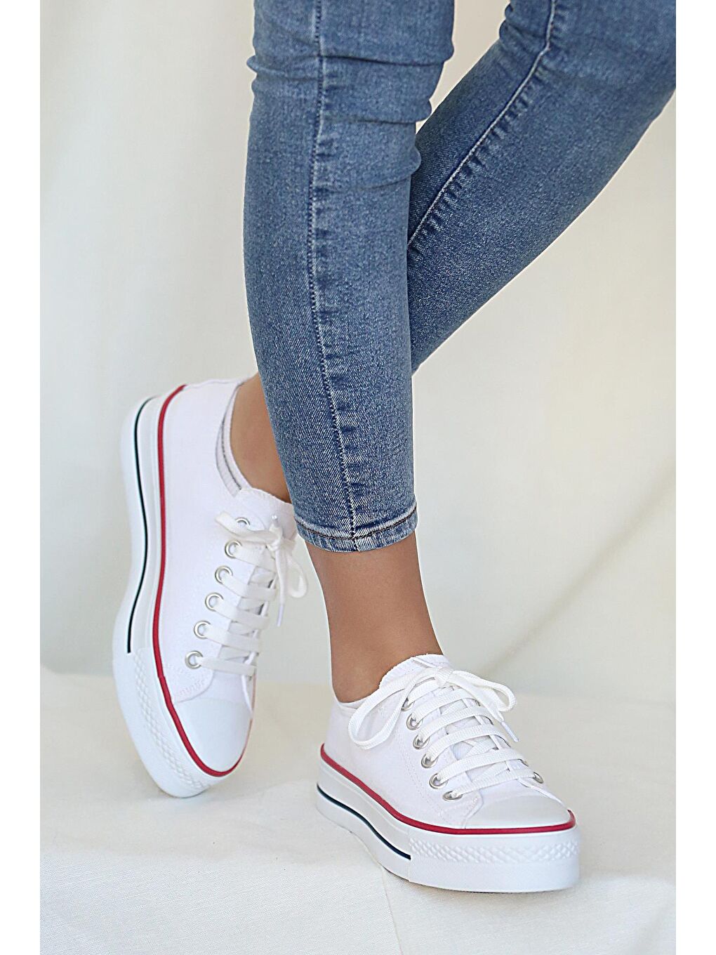 Yeşil Rahat Kalın Taban Bağcıklı Keten Kadın Sneaker 10-9999-22-1