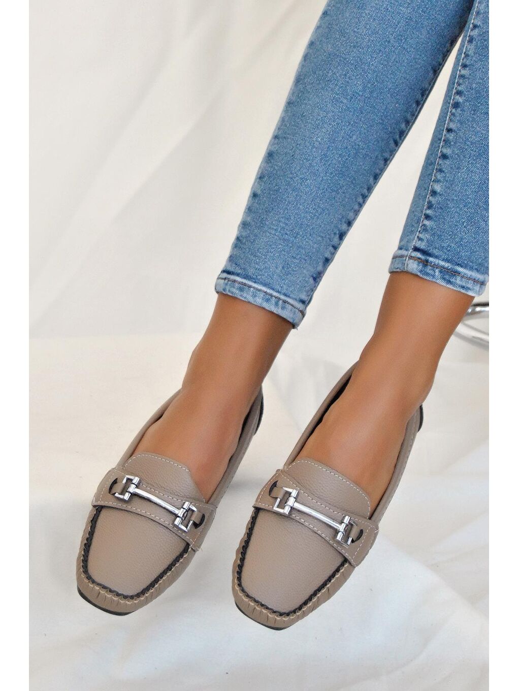 Bej Rahat Kalıp Tokalı Kadın Babet 001-177-22-2